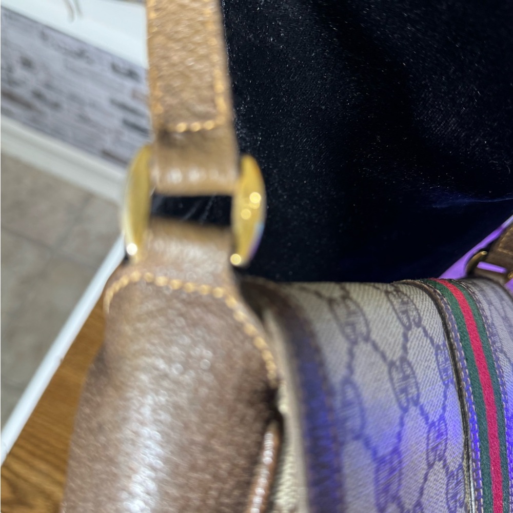 Gucci - Picture 9 of 15
